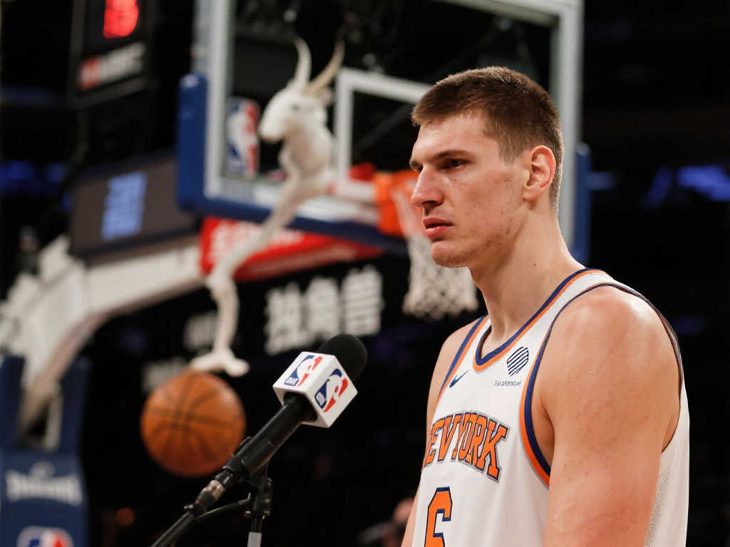 波津坦言：状态不佳，正面临个人困境与挑战